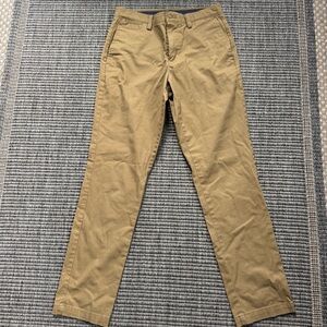 Croft & Barrow Men's Khaki Chinos